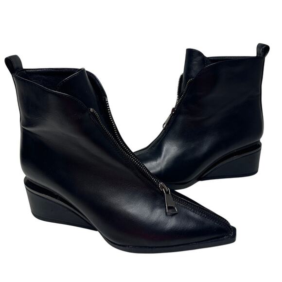 Torgeis Size 8.5 Black Marion Faux Leather Wedge Heel Ankle Boots Bootie Fall - Picture 2 of 13